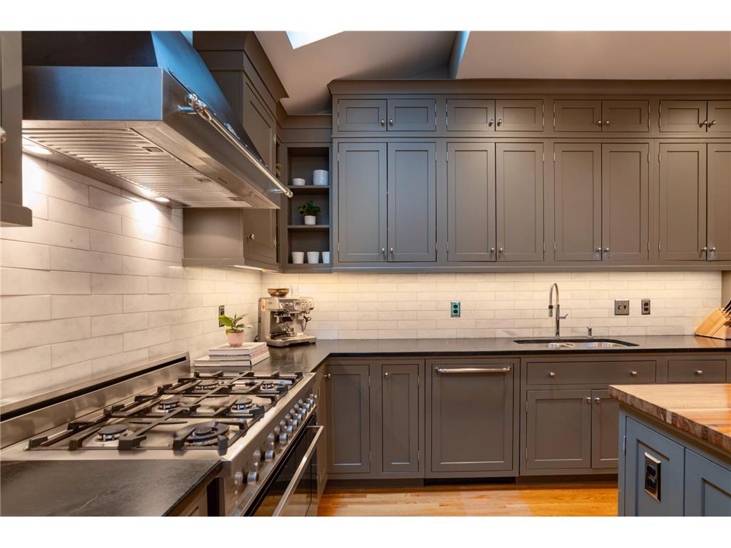 920 Lincoln Avenue Saint Paul MN 55105 7088746 image22