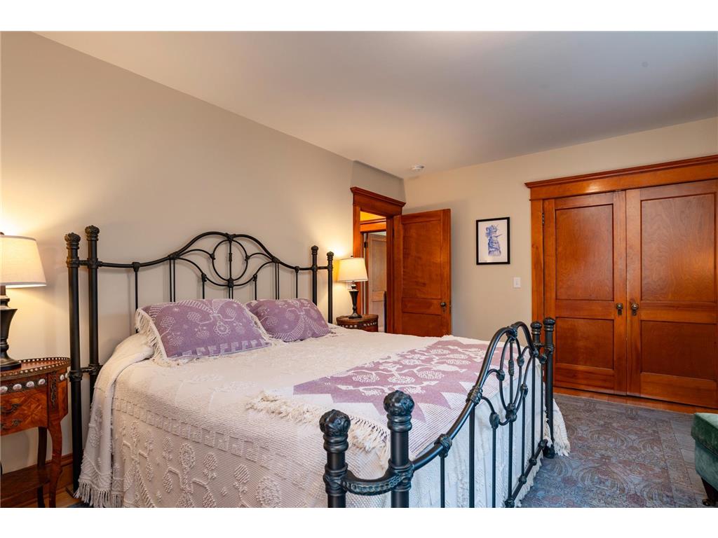 920 Lincoln Avenue Saint Paul MN 55105 7088746 image26