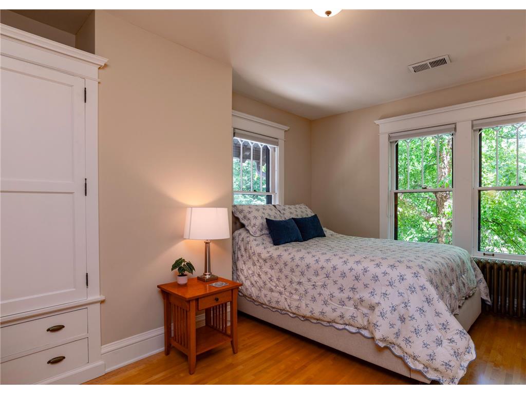 920 Lincoln Avenue Saint Paul MN 55105 7088746 image31