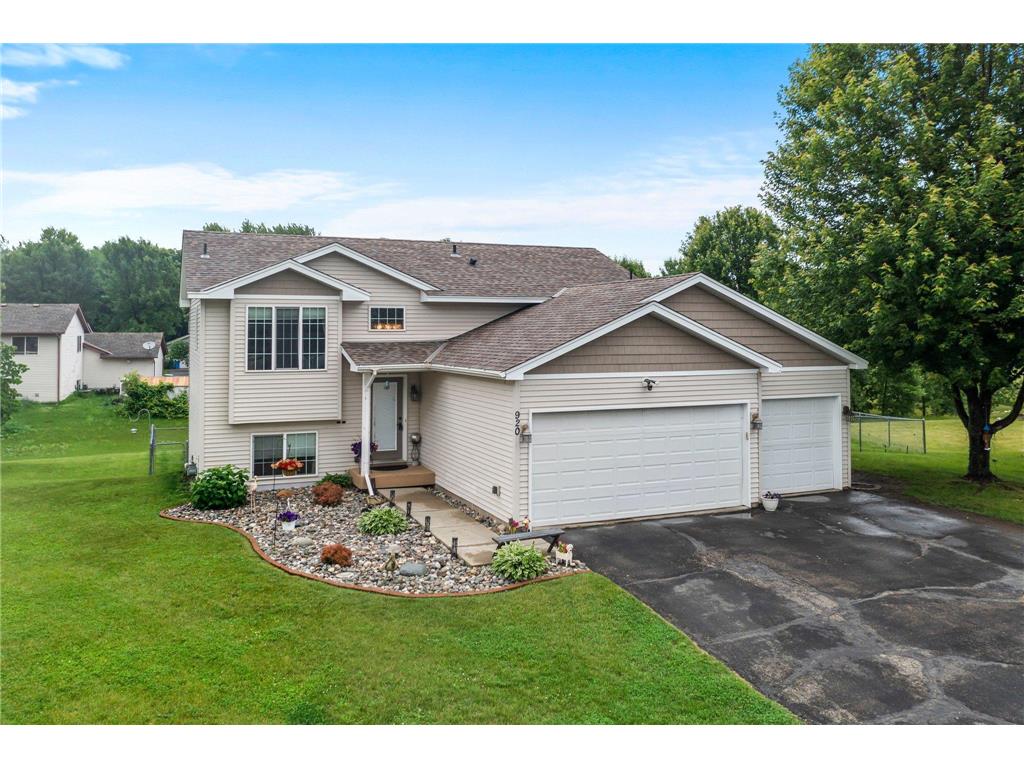 920 Lincoln Court S Cambridge MN 55008 6736506 image1