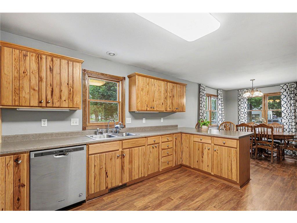 920 N Spring Street Luverne MN 56156 7105188 image10