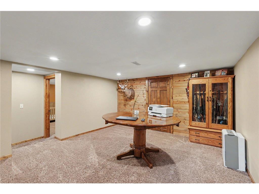 920 N Spring Street Luverne MN 56156 7105188 image22