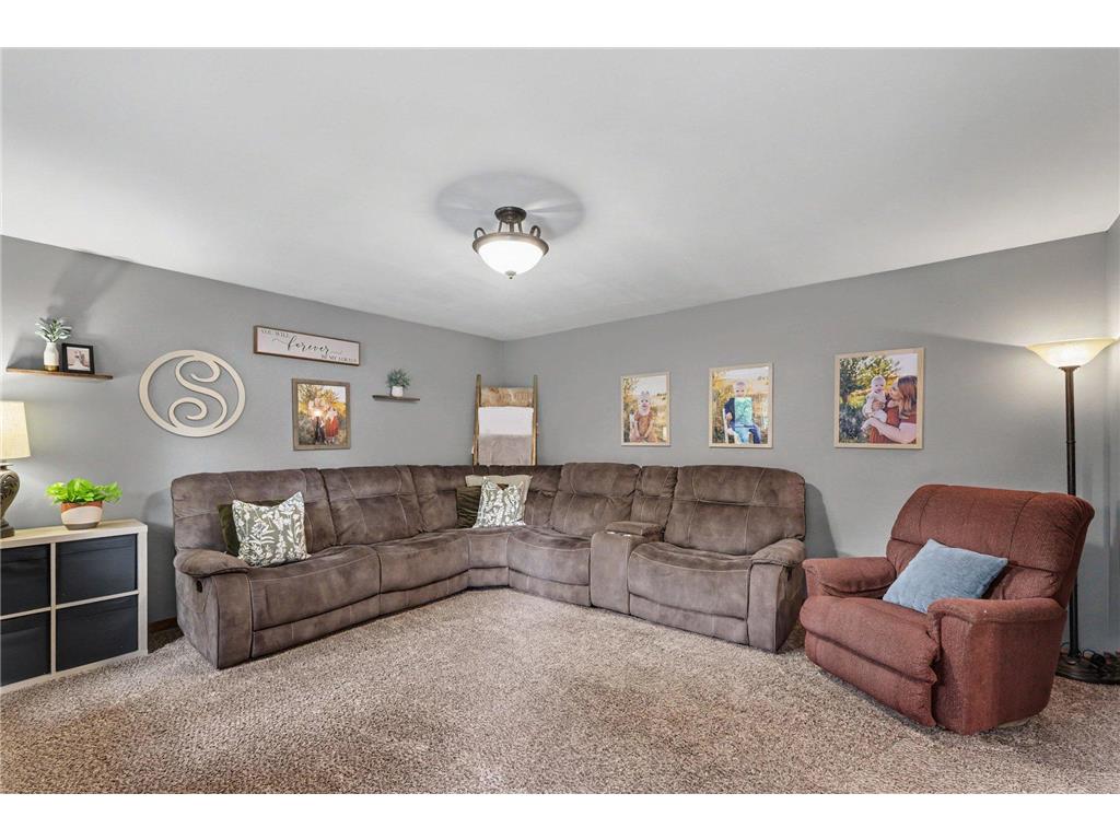 920 N Spring Street Luverne MN 56156 7105188 image6