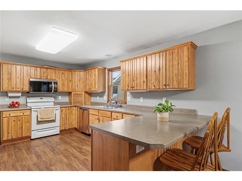 920 N Spring Street Luverne MN 56156 7105188 image9