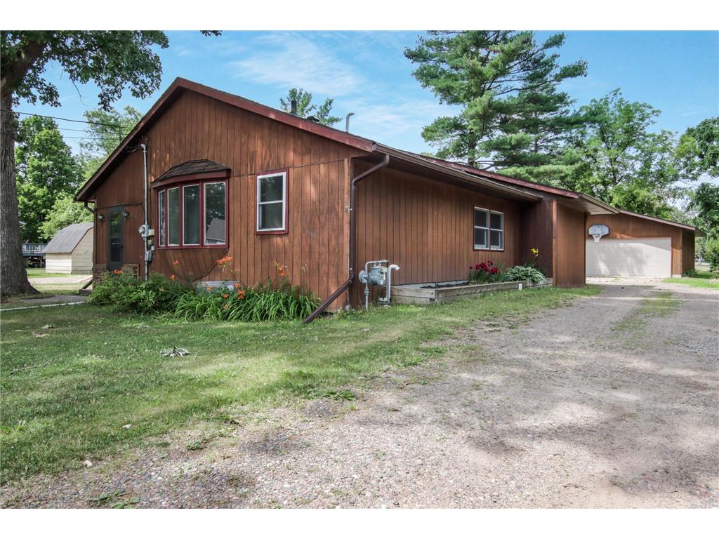 920 Nunn Avenue Rice Lake Twp WI 54868 6396610 image1