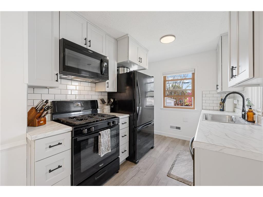 920 Ohio Street West Saint Paul MN 55118 7071365 image11