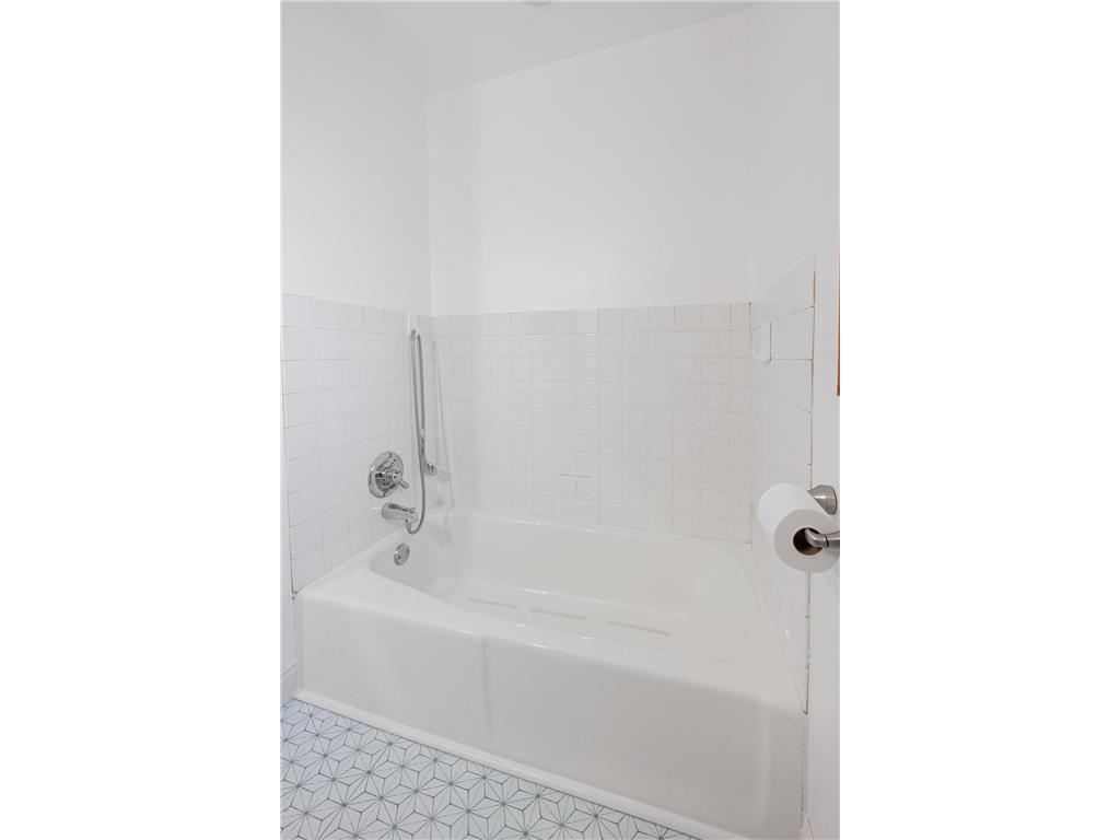 920 Ohio Street West Saint Paul MN 55118 7071365 image26