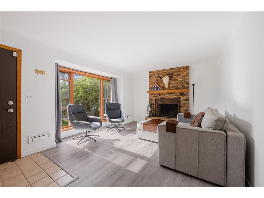 920 Ohio Street West Saint Paul MN 55118 7071365 image3