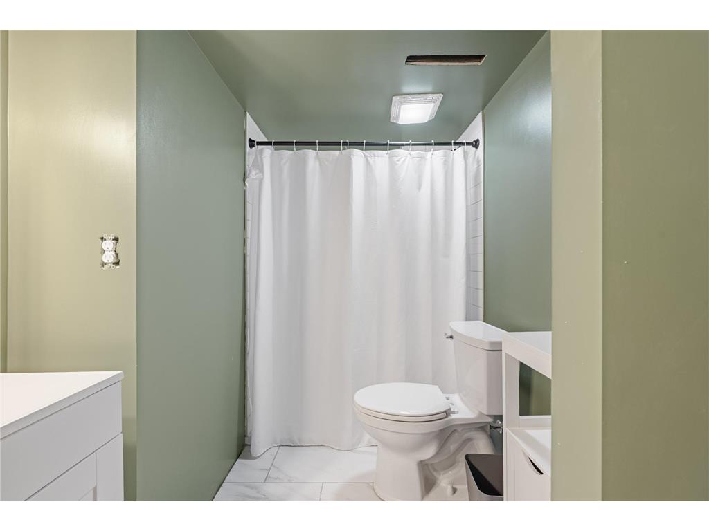920 Ohio Street West Saint Paul MN 55118 7071365 image33