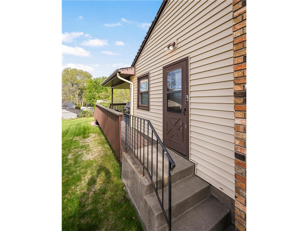 920 Ohio Street West Saint Paul MN 55118 7071365 image38