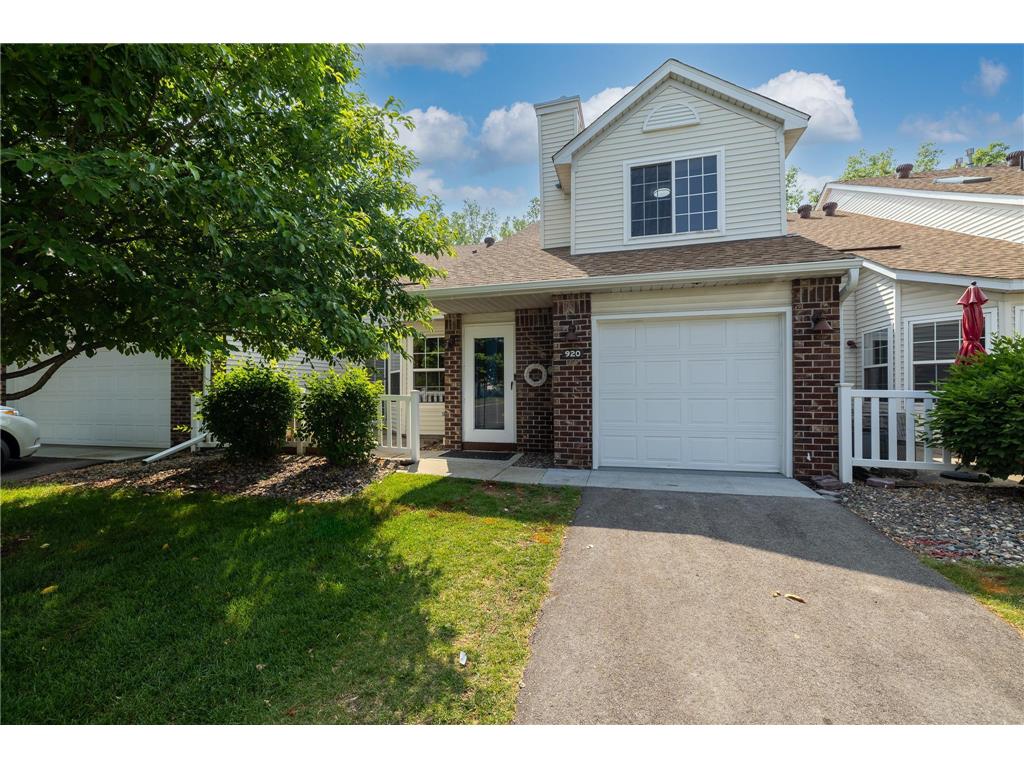 920 Old Town Drive New Brighton MN 55112 6385743 image1