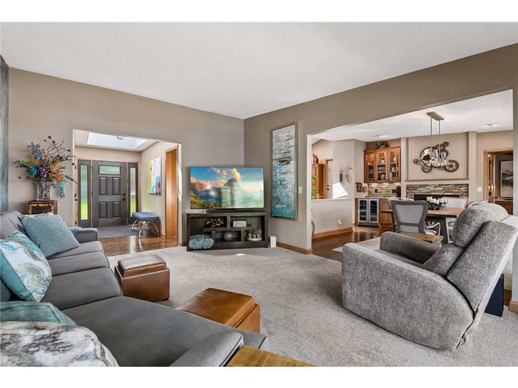 920 Pershing Circle Burnsville MN 55306 - Crystal 7097325 image11