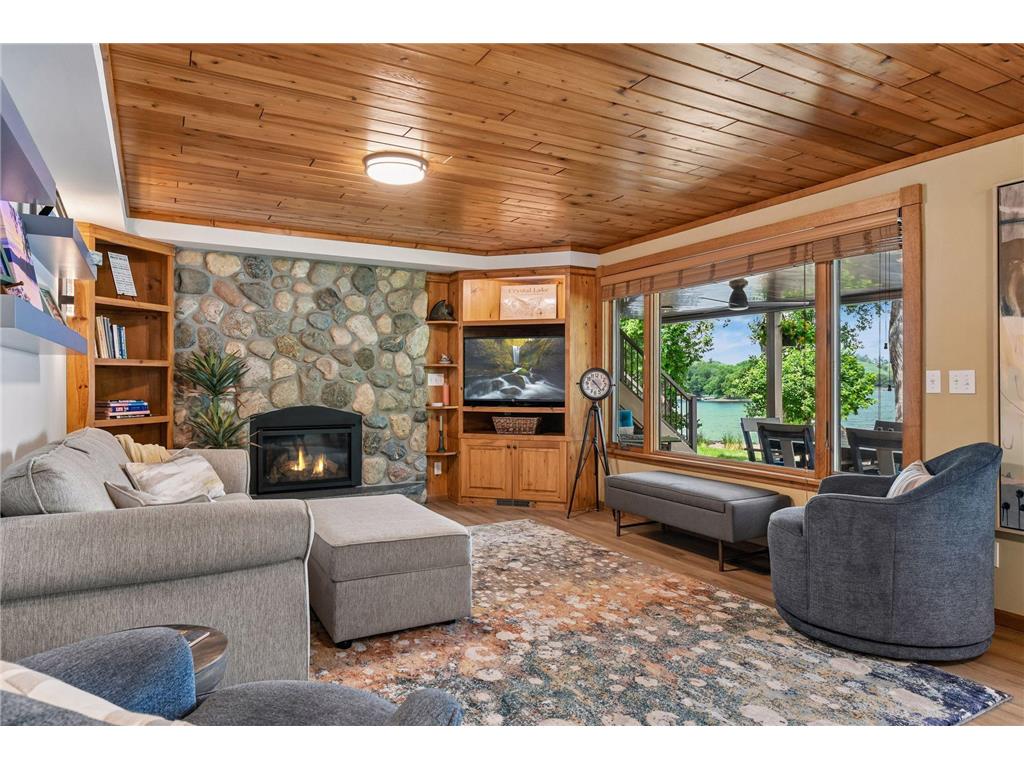 920 Pershing Circle Burnsville MN 55306 - Crystal 7097325 image27