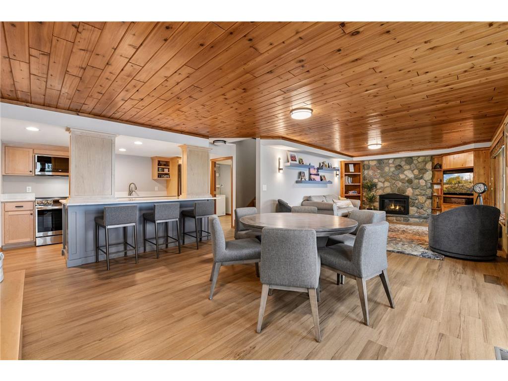 920 Pershing Circle Burnsville MN 55306 - Crystal 7097325 image30