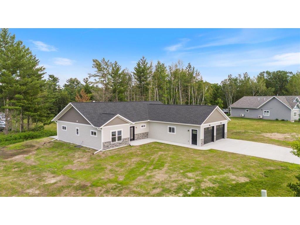 920 SW 22nd Avenue Grand Rapids MN 55744 6580378 image1