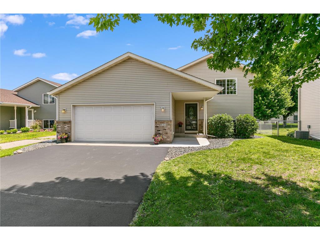 920 Savanna Avenue N Saint Cloud MN 56303 6560297 image1