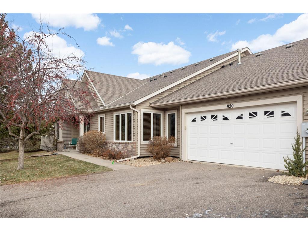920 Stratford Lane W Burnsville MN 55337 6651999 image1