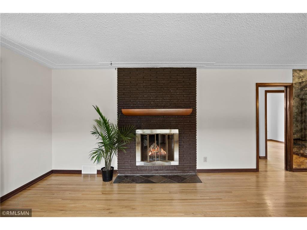 920 W 62nd Street Minneapolis MN 55419 7063064 image10