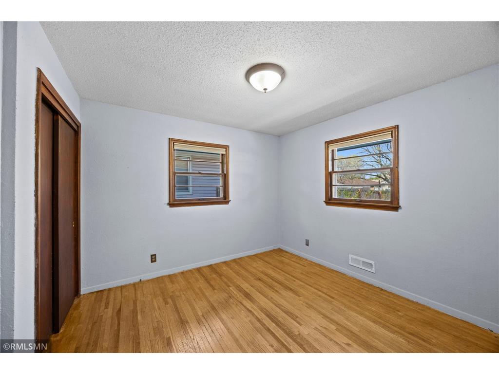 920 W 62nd Street Minneapolis MN 55419 7063064 image17