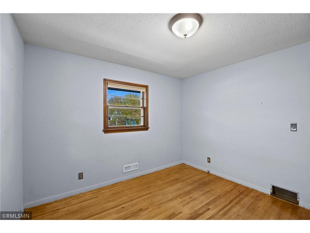 920 W 62nd Street Minneapolis MN 55419 7063064 image18