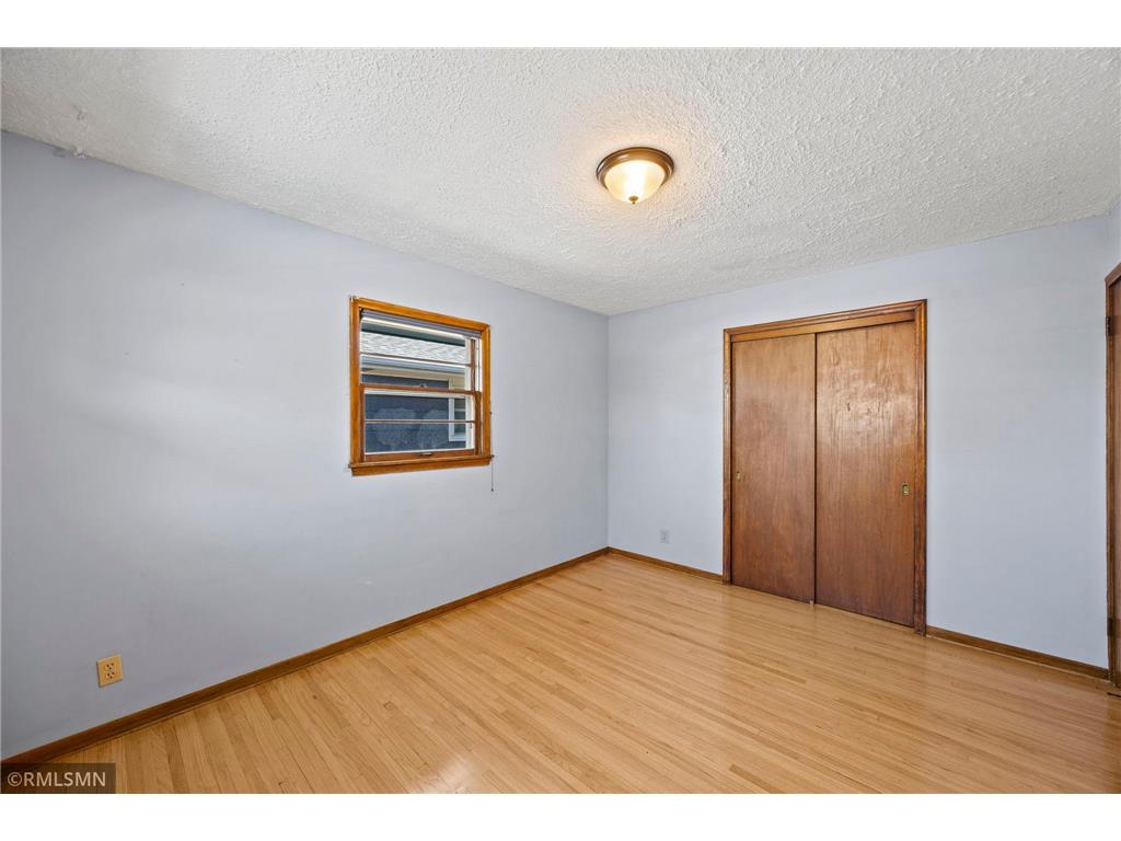 920 W 62nd Street Minneapolis MN 55419 7063064 image23