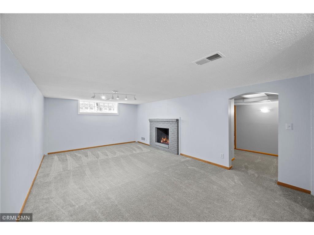 920 W 62nd Street Minneapolis MN 55419 7063064 image27