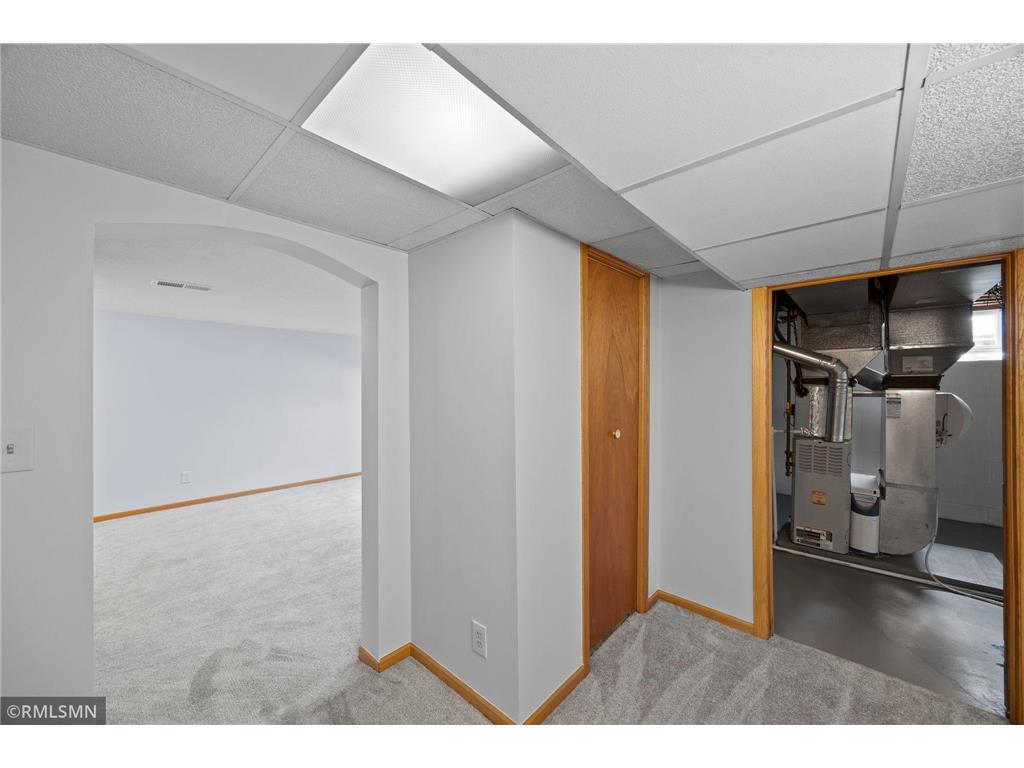 920 W 62nd Street Minneapolis MN 55419 7063064 image30
