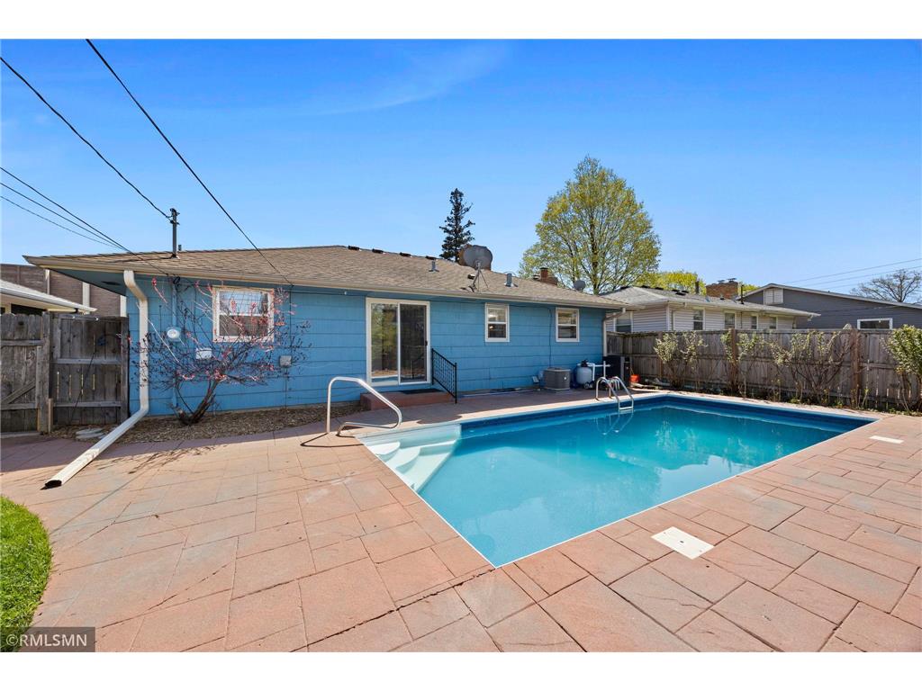 920 W 62nd Street Minneapolis MN 55419 7063064 image39