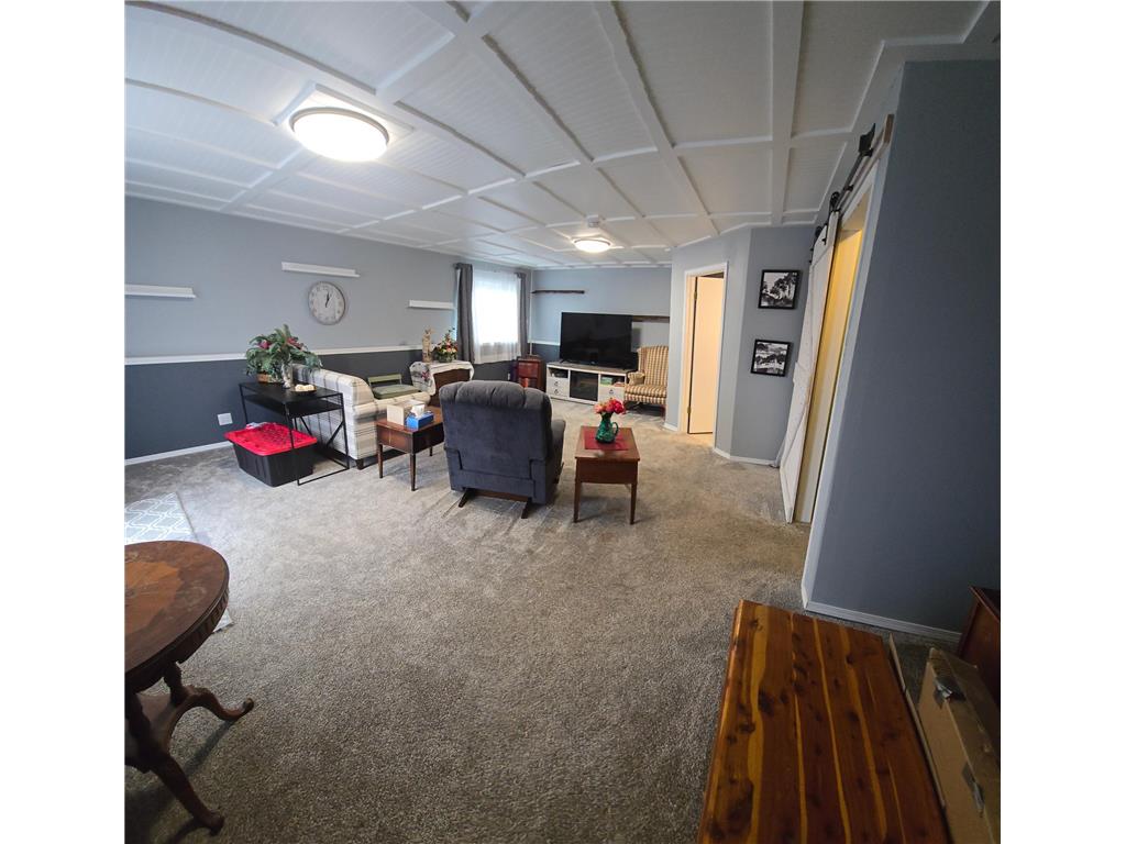 920 W 9th Street Rush City MN 55069 7051076 image12