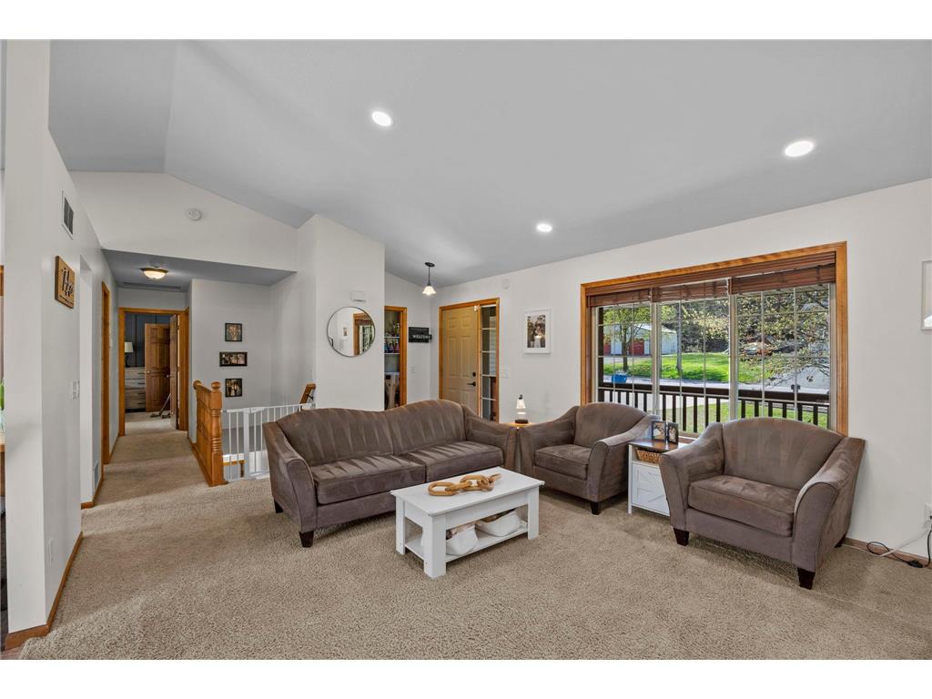 920 W State Street Belle Plaine MN 56011 7064054 image12