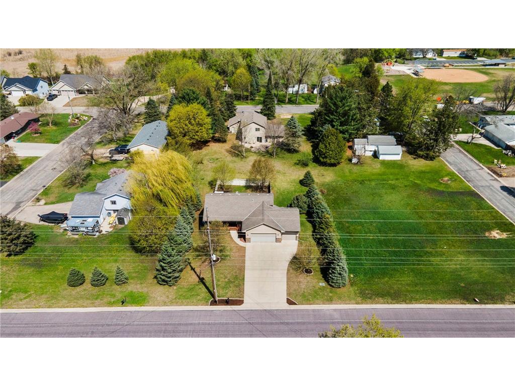 920 W State Street Belle Plaine MN 56011 7064054 image2