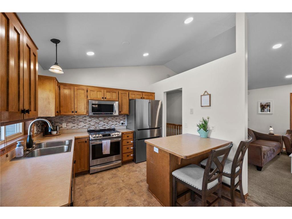 920 W State Street Belle Plaine MN 56011 7064054 image23