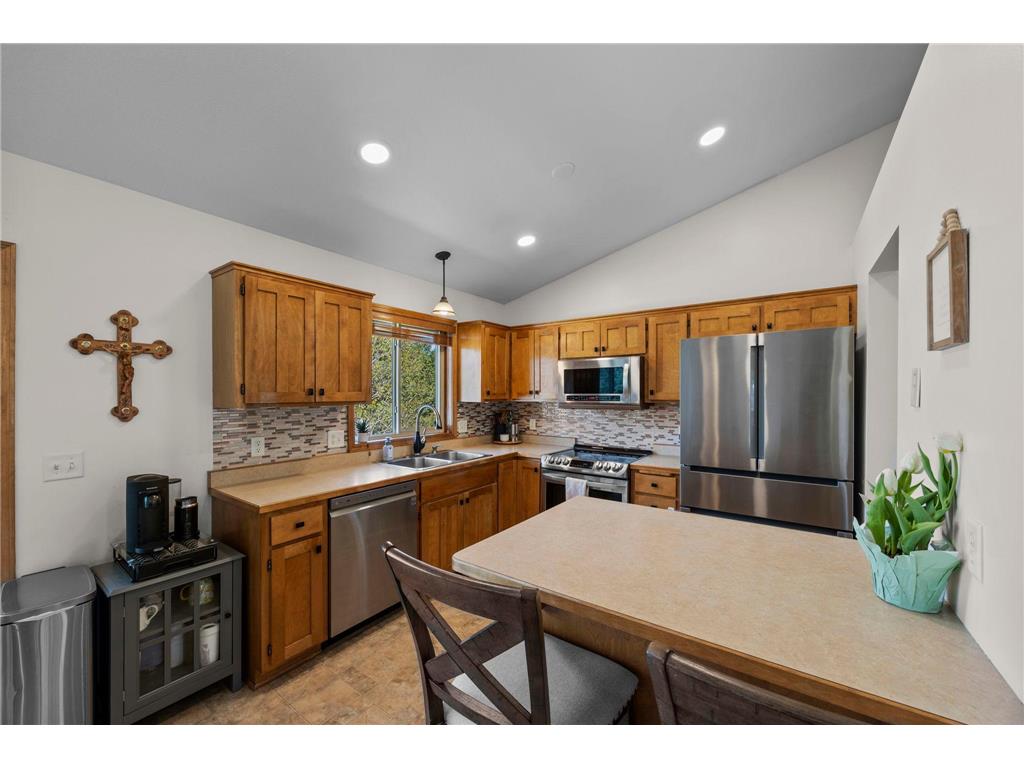 920 W State Street Belle Plaine MN 56011 7064054 image24