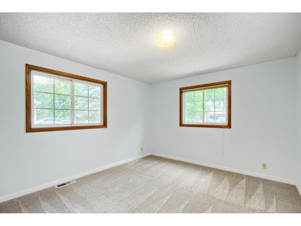 9200 Harkness Avenue S Cottage Grove MN 55016 7107900 image9