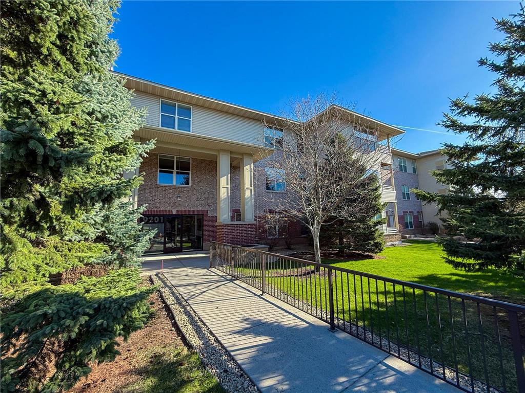 9201 Medicine Lake Road #307 Golden Valley MN 55427 7061125 image1