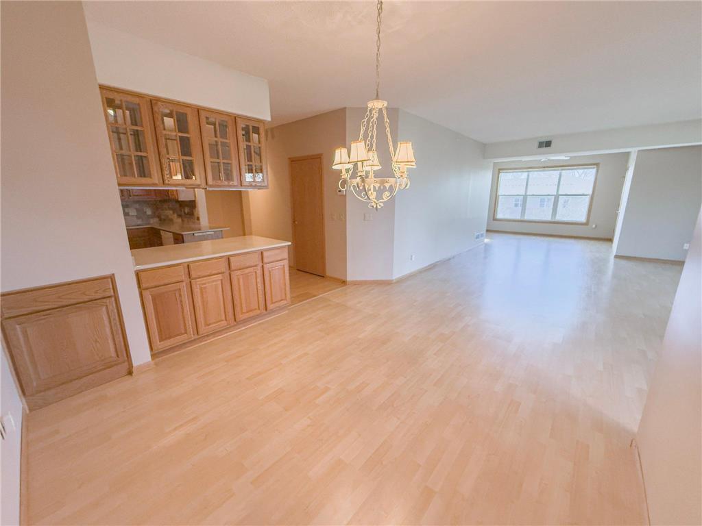 9201 Medicine Lake Road #307 Golden Valley MN 55427 7061125 image11