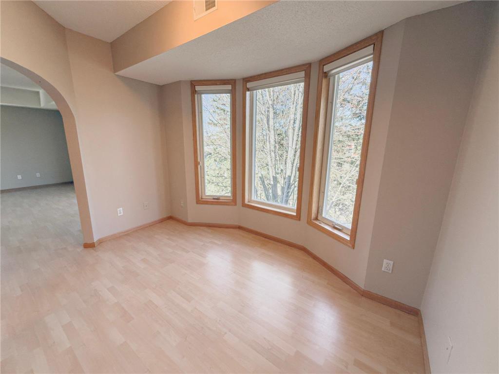 9201 Medicine Lake Road #307 Golden Valley MN 55427 7061125 image15