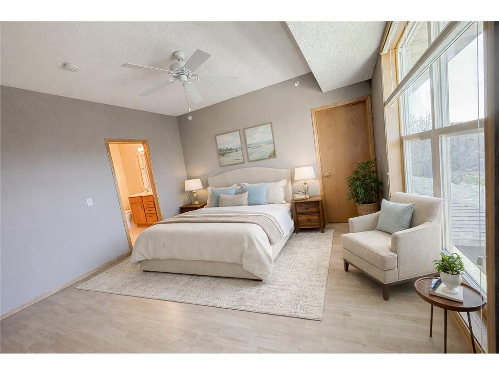 9201 Medicine Lake Road #307 Golden Valley MN 55427 7061125 image16