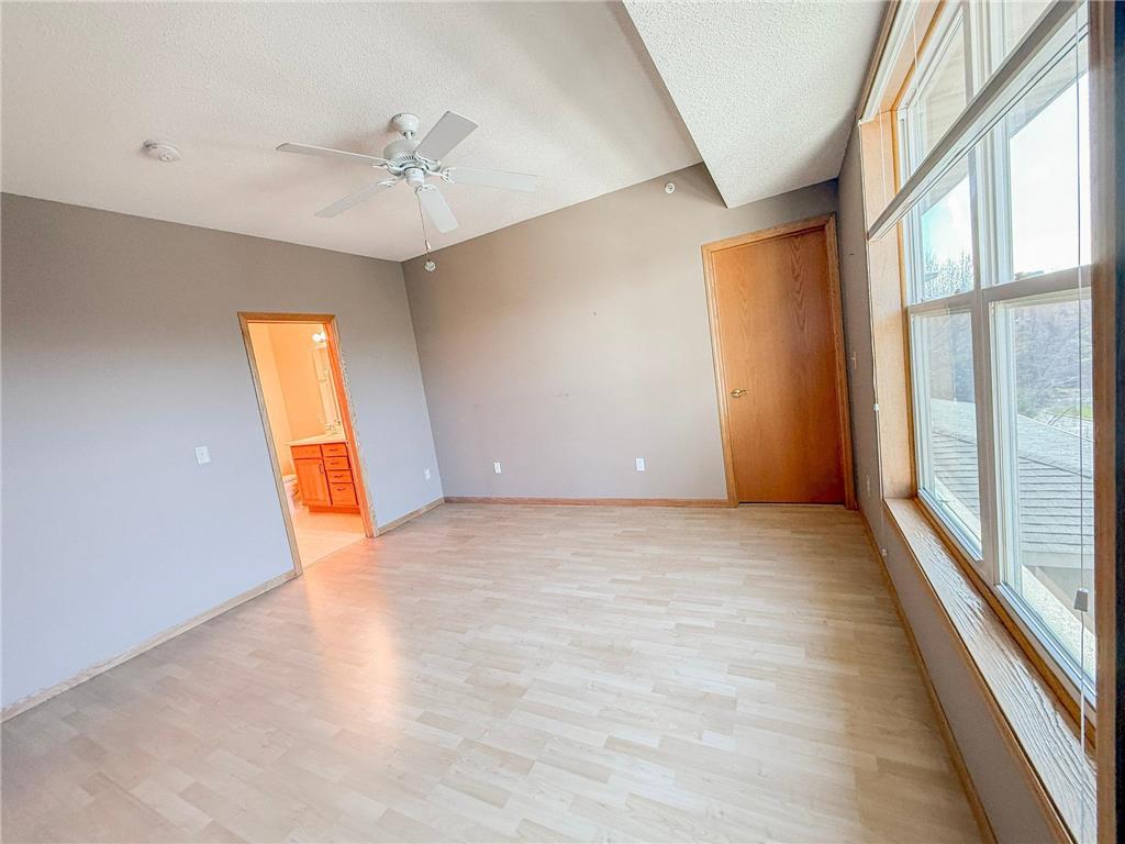 9201 Medicine Lake Road #307 Golden Valley MN 55427 7061125 image17