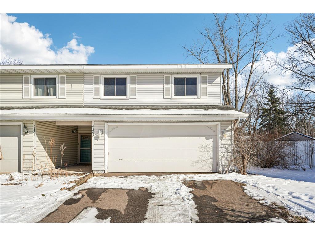 9205 29th Avenue N New Hope MN 55427 7029275 image1