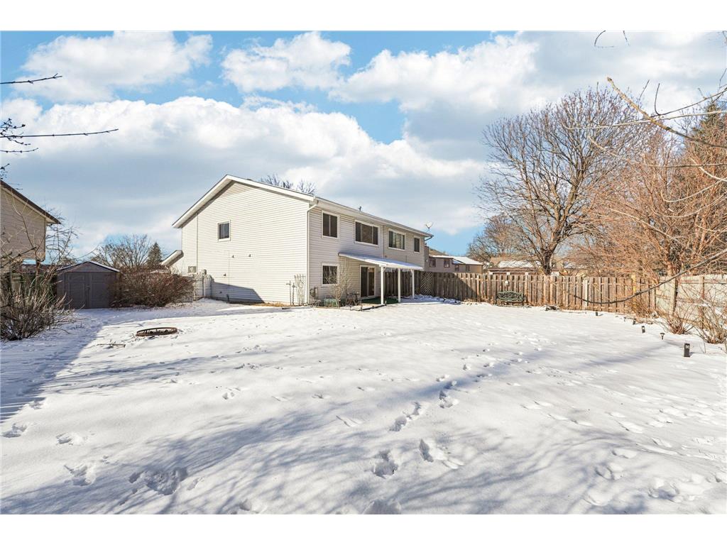 9205 29th Avenue N New Hope MN 55427 7029275 image16