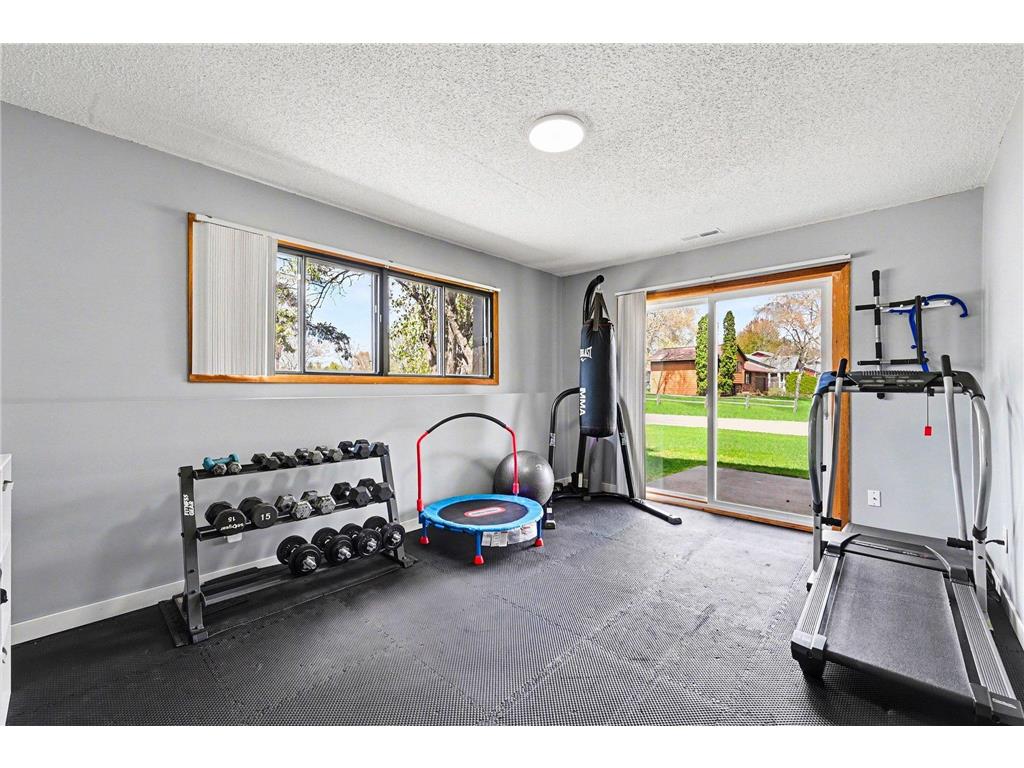 9209 Dartford Road Woodbury MN 55125 7064714 image18