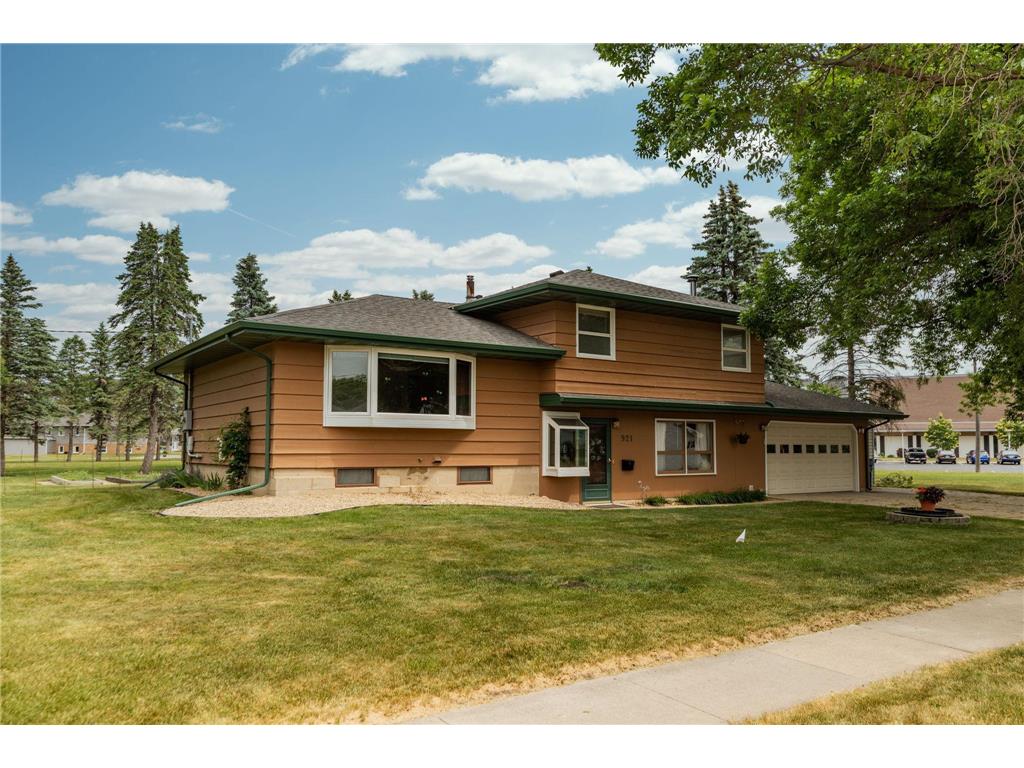 921 16th Street SE Rochester MN 55904 6383710 image1