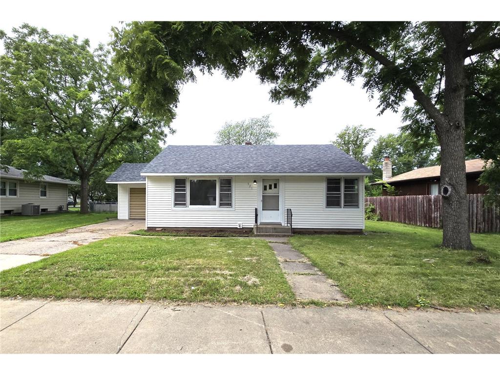 921 33rd Avenue N Saint Cloud MN 56303 6573962 image1