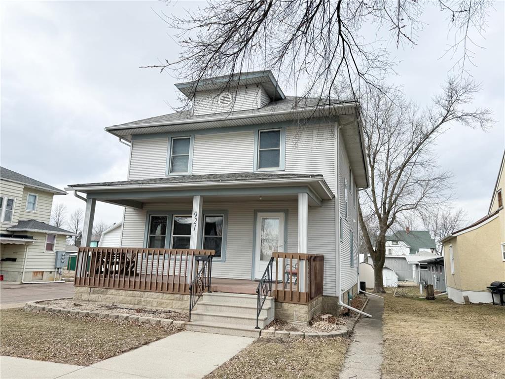 921 7th Avenue Worthington MN 56187 6493718 image1