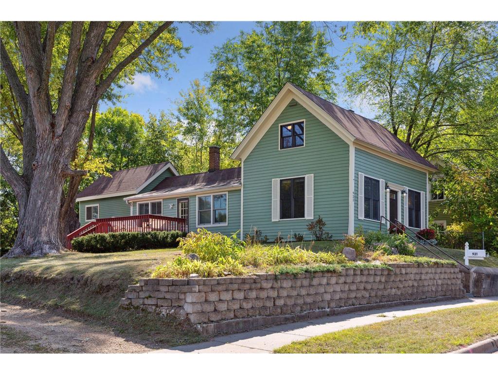 921 7th Street S Stillwater MN 55082 6431701 image1