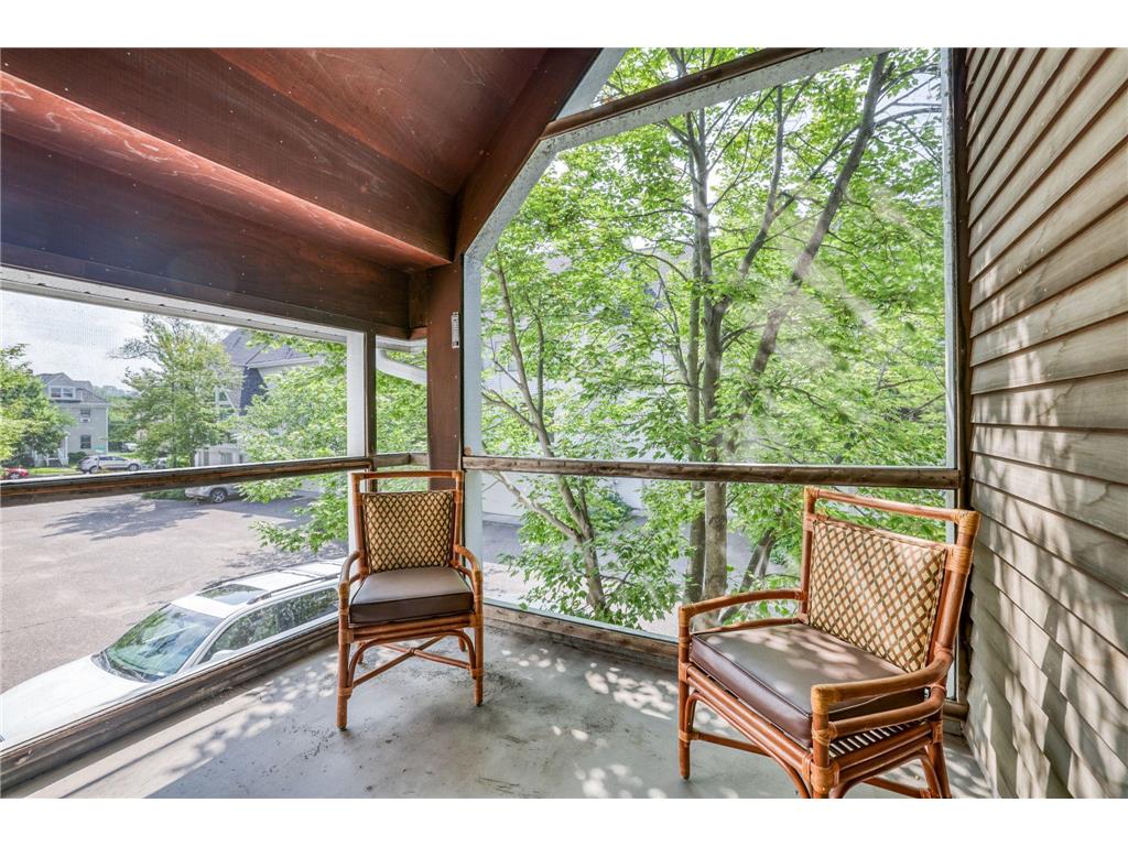 921 / 923 Dartmouth Place SE Minneapolis MN 55414 7034035 image14