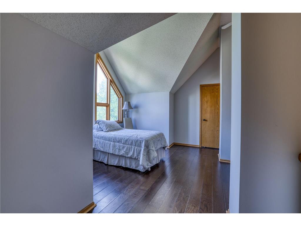 921 / 923 Dartmouth Place SE Minneapolis MN 55414 7034035 image19