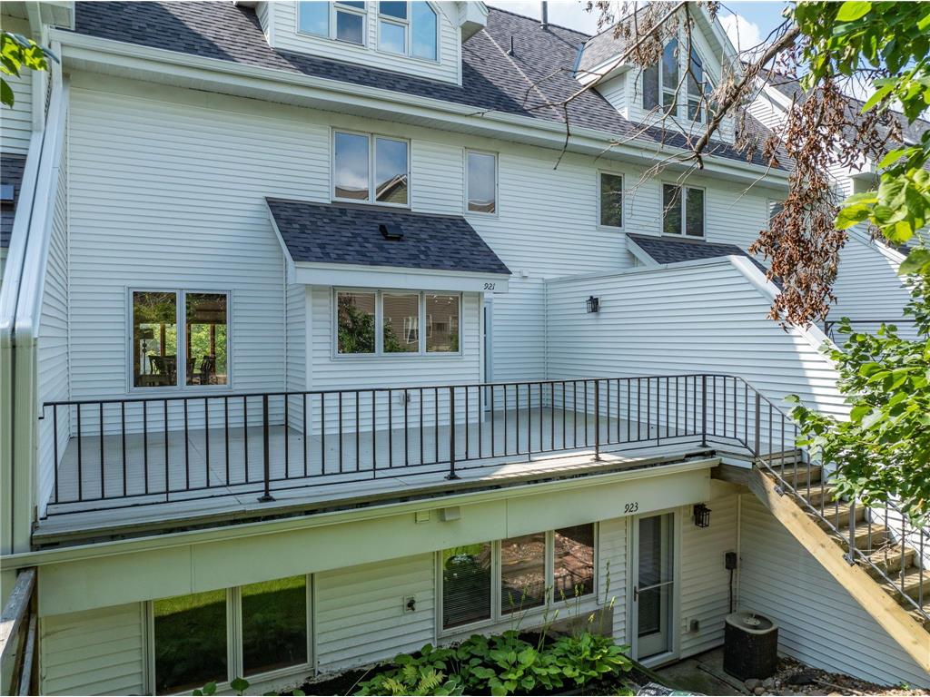 921 / 923 Dartmouth Place SE Minneapolis MN 55414 7034035 image29