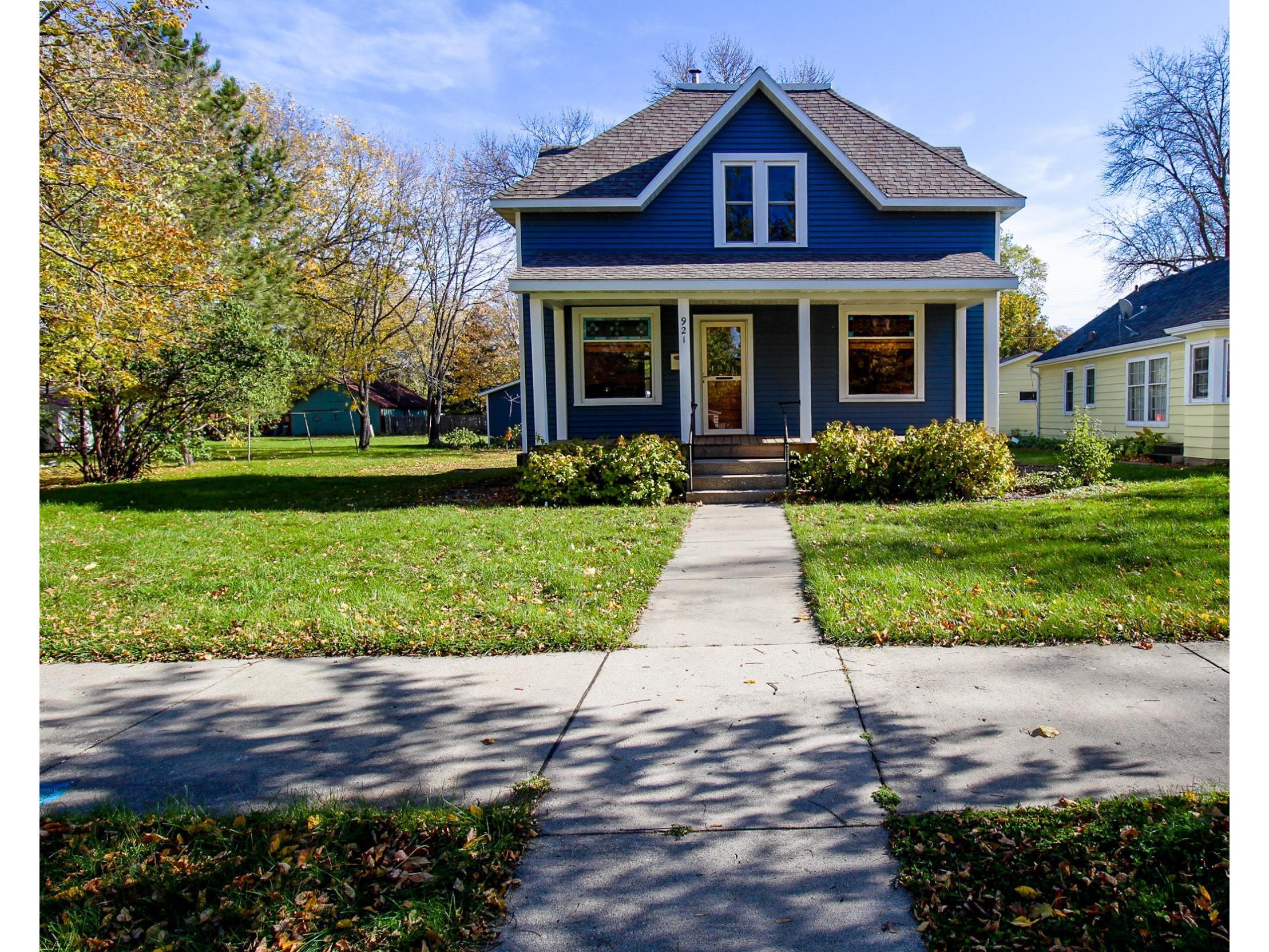 921 Bryant Street, Alexandria, MN 56308 MLS 6121271 Edina Realty